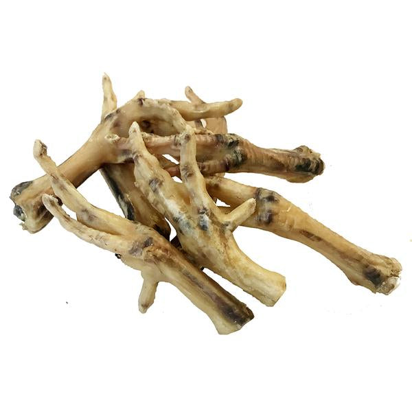 Patas de Pollo de Cabañas del Monte para perros, un snack natural y nutritivo que tu mascota disfrutará. Hechas de patas de pollo 100% naturales, estas golosinas son ricas en proteínas y glucosamina, además de ser completamente libres de aditivos y conservantes
